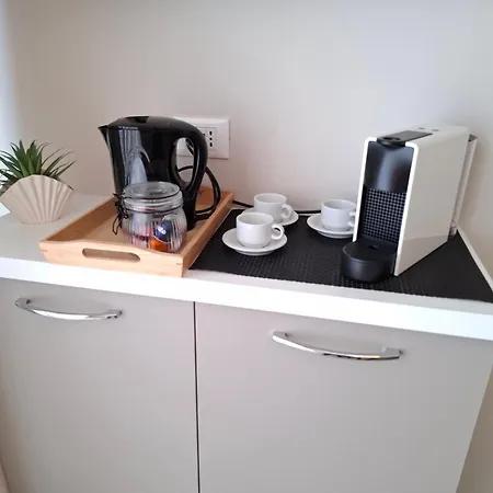 Nuovissimo - Grande Terrazza - Ground Floor 2 아파트 피에트라리구레