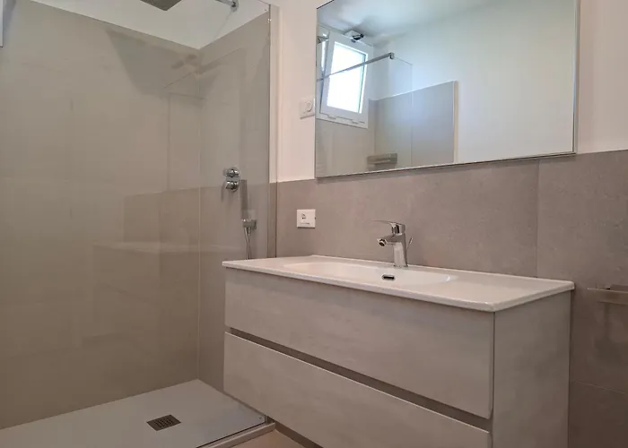 Nuovissimo - Grande Terrazza - Ground Floor 2 Apartmán Pietra Ligure